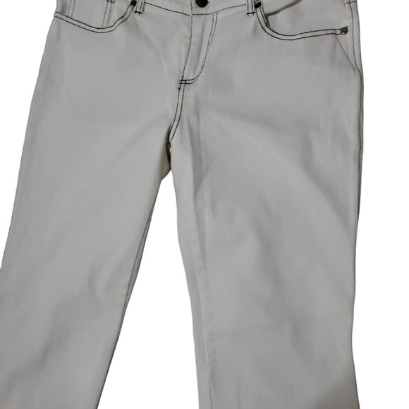 Reg $99 Nicole Miller White Jeans Size 8 - Picture 2 of 6
